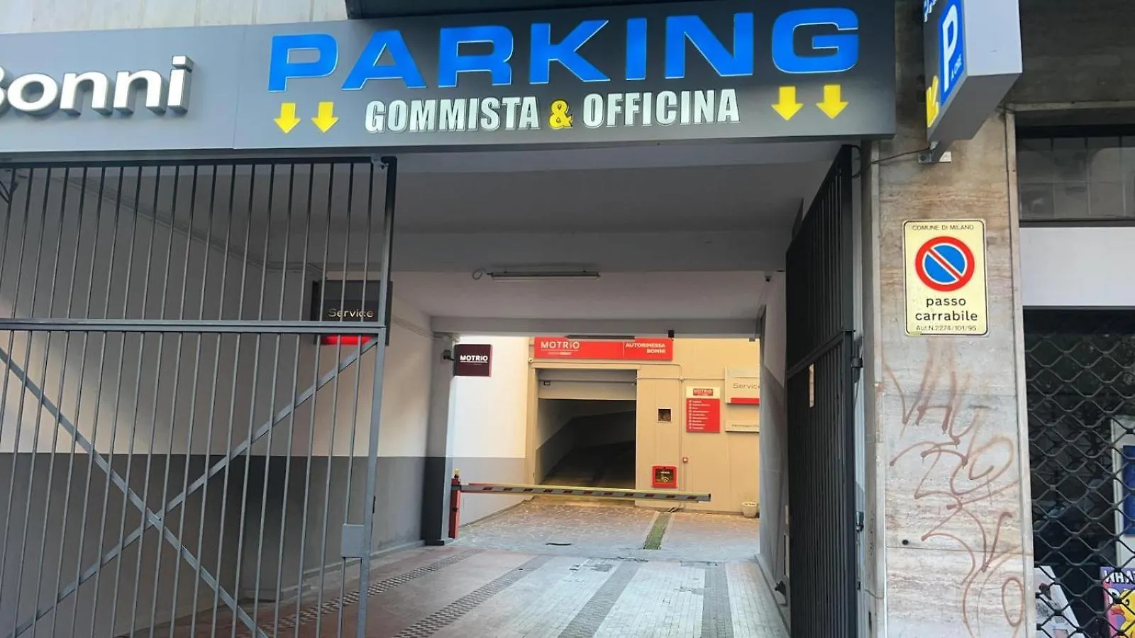 Suite 1,2 Porta Milano Centro Parking Free Italy